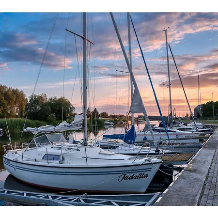 Apartamenty I Domki Osinscy Braniewo Exterior foto