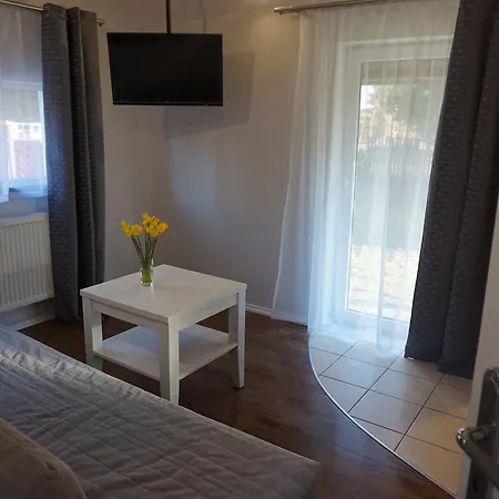 Apartamenty I Domki Osinscy Braniewo Exterior foto